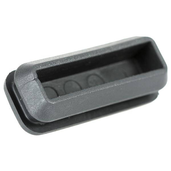 gummipfropfen-piaggio-unterboden_PI129955.jpg